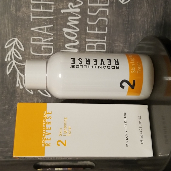 Rodan + Fields Other - Rodan+fields: Reverse skin lightening toner